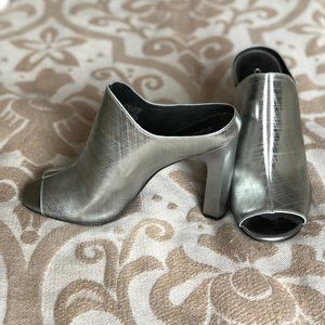 Calvin Klein metallic leather heeled shoes